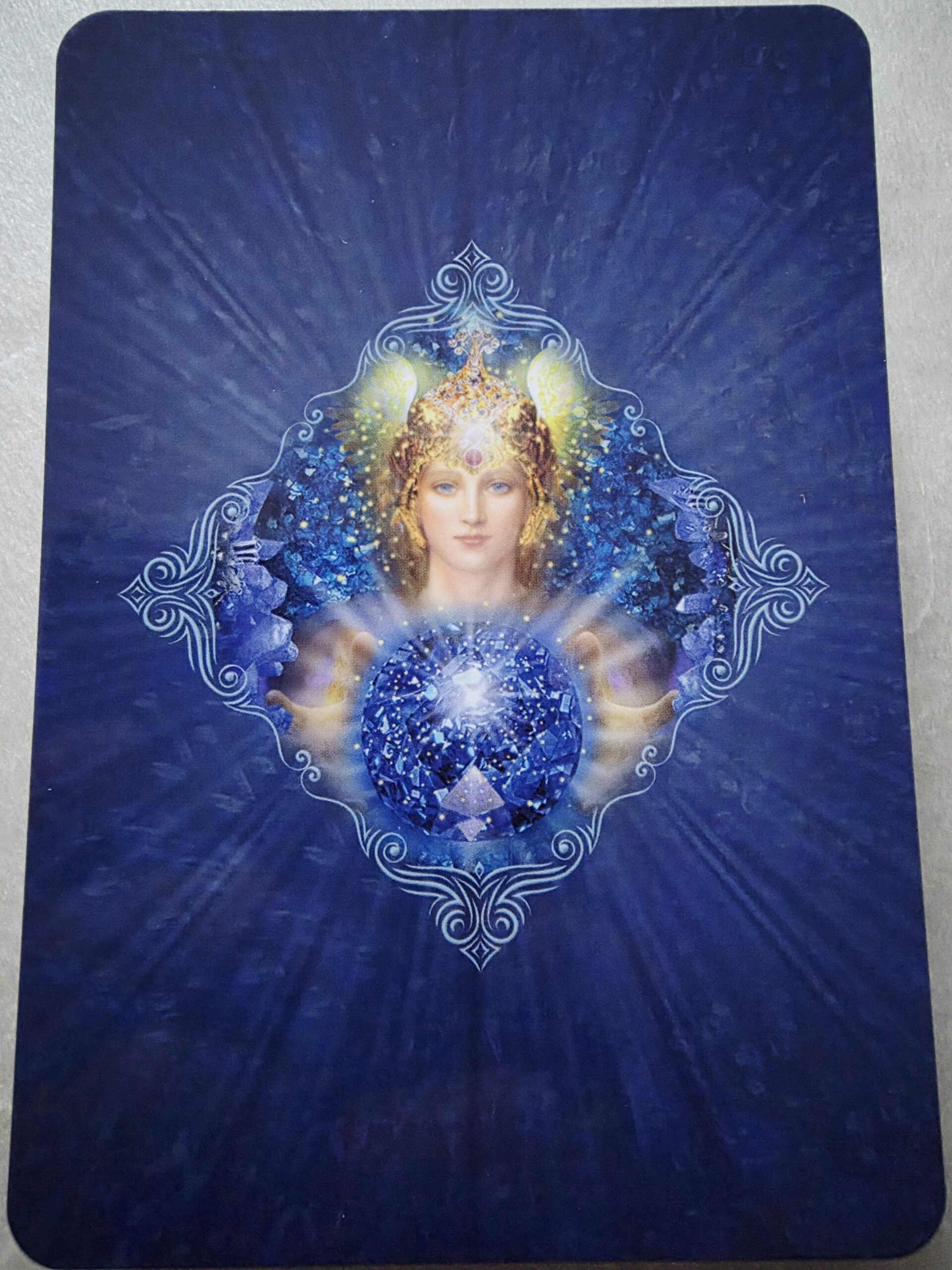 クリスタルエンジェルオラクルカード　背面図